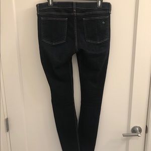 Rag & Bone Skinny Jeans in Dark Wash. Sharp!